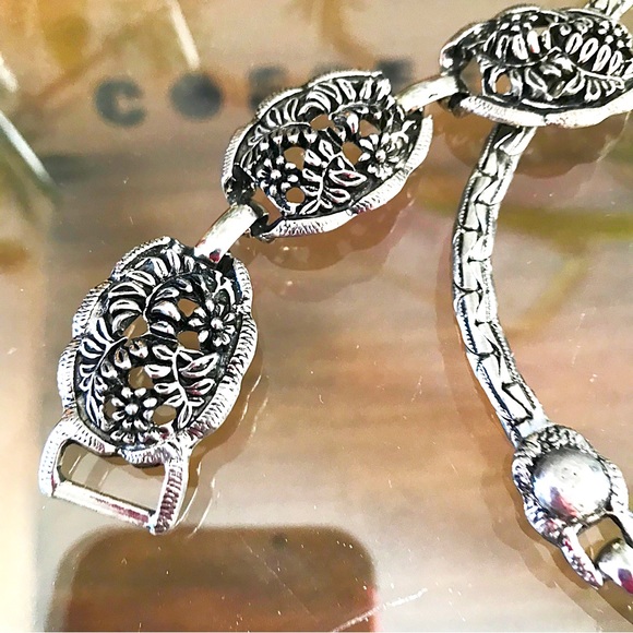 Vintage Selro Selini Silvertone Floral Necklace and Bracelet Demi Parure MCM 50s - Picture 3 of 4